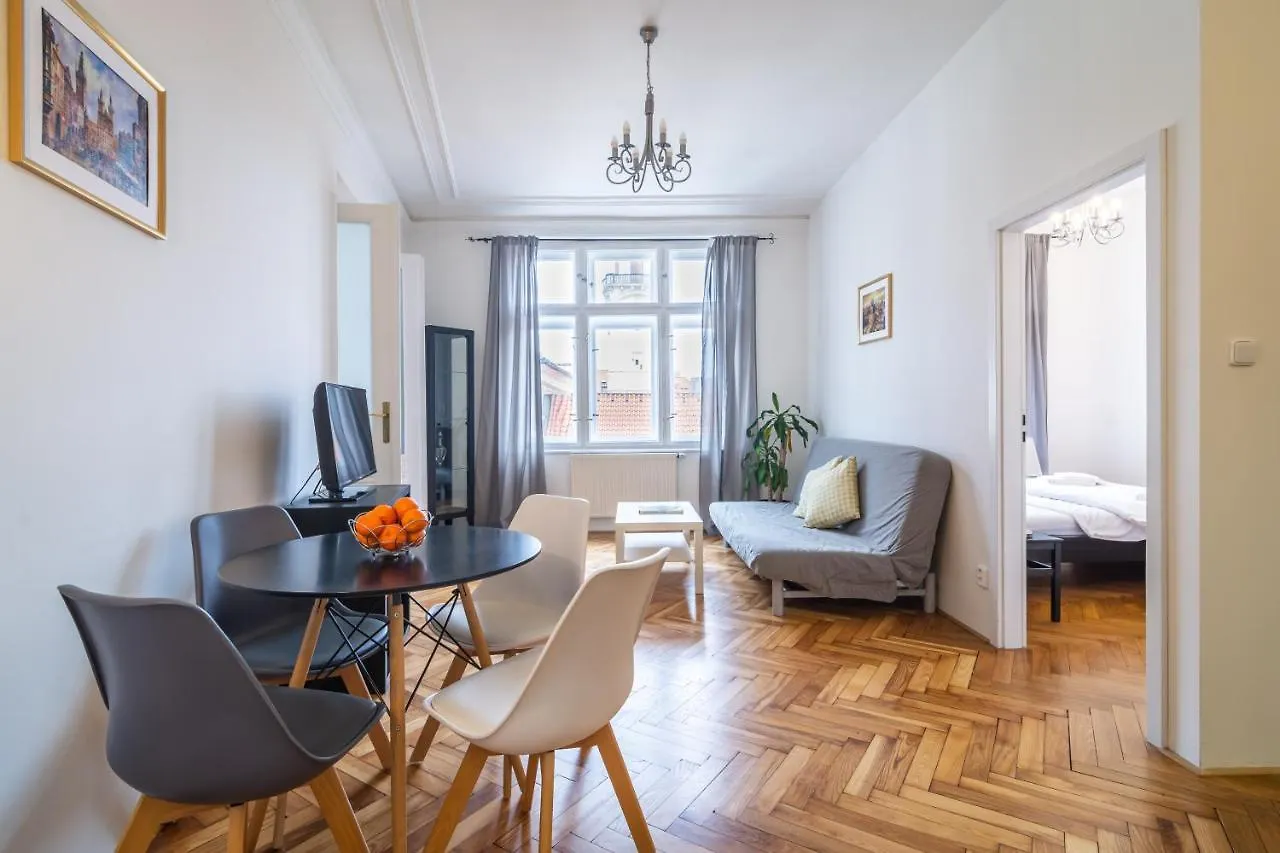 Royal Road Residence Praga Apartamento