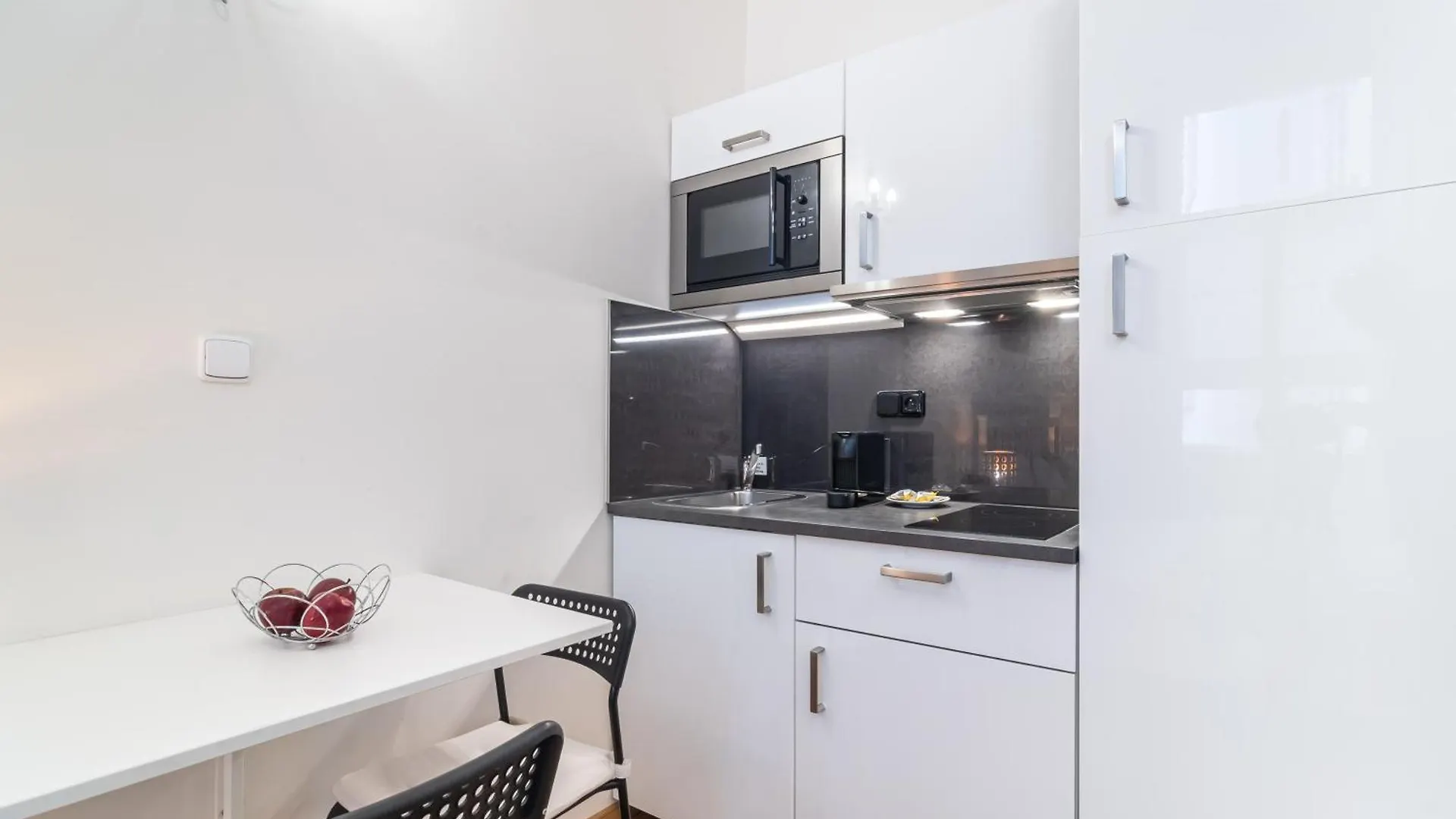 Royal Road Residence Praga Apartamento