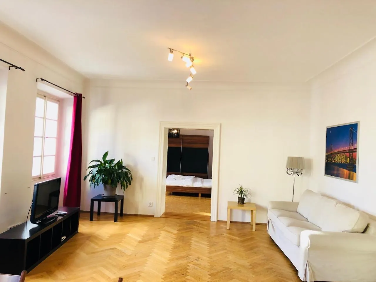 Royal Road Residence Praga