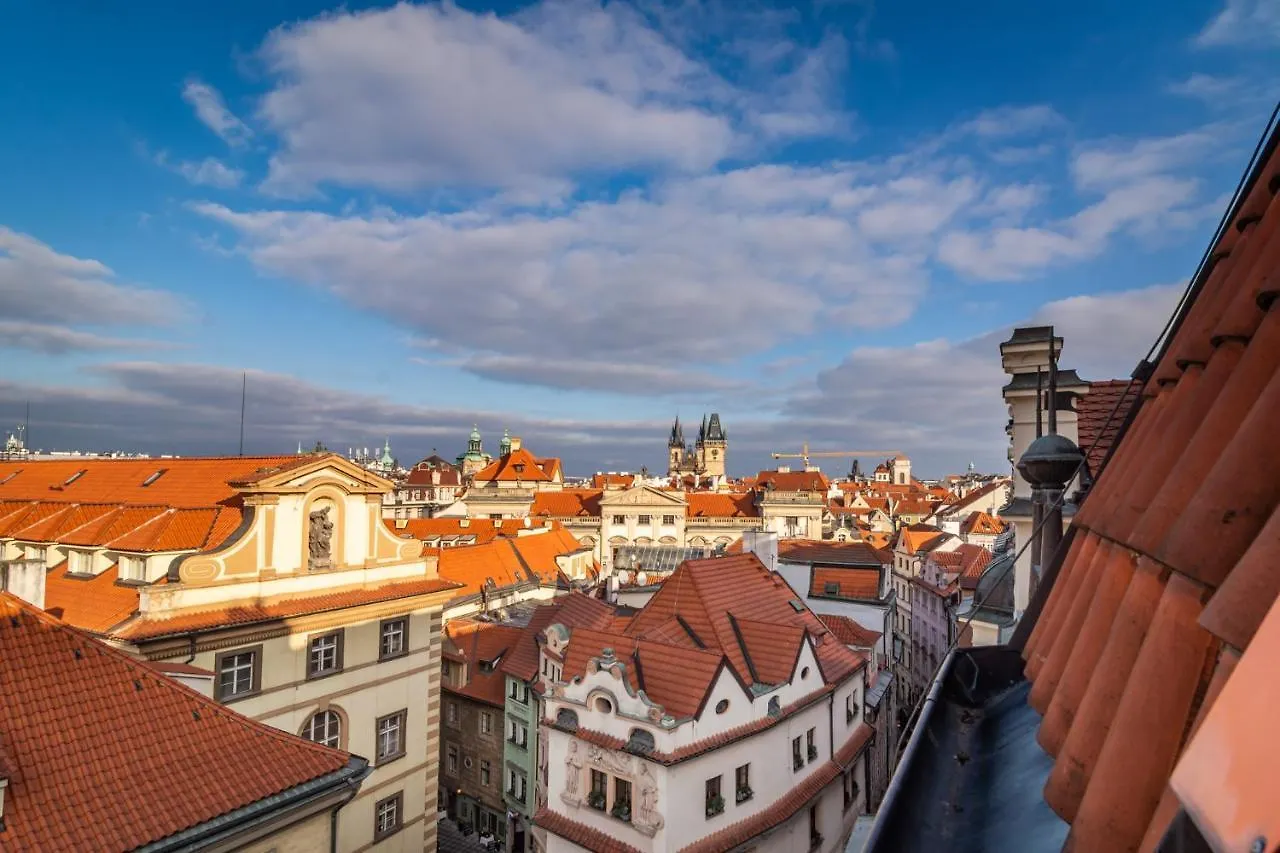 Royal Road Residence Praga