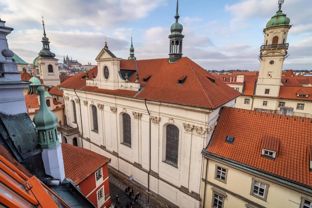 Royal Road Residence Praga Apartamento