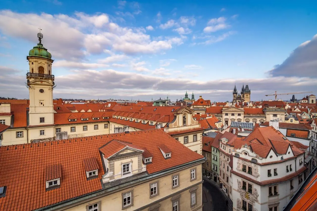 Royal Road Residence Praga