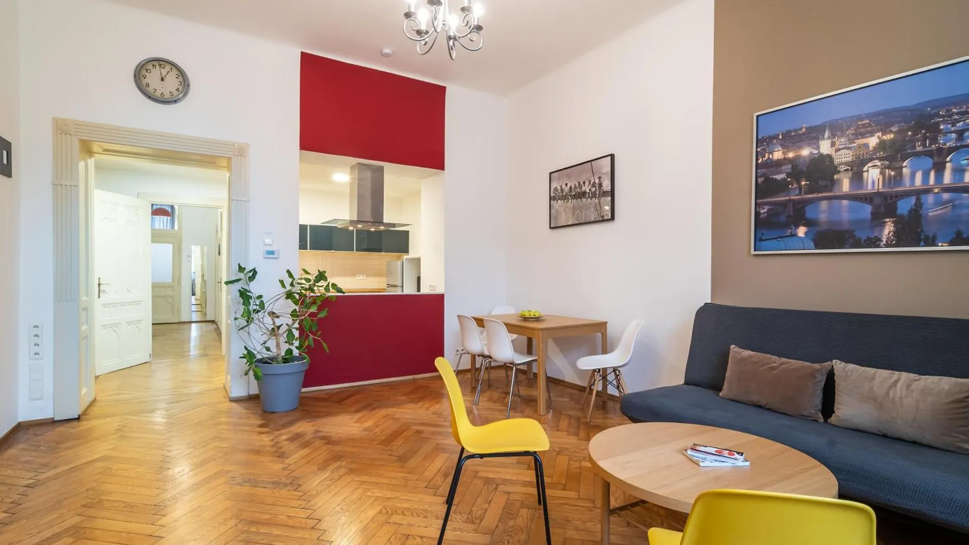 Royal Road Residence Praga